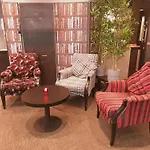 Ibis Centre Hotel