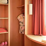 Ibis Centre Отель 2*