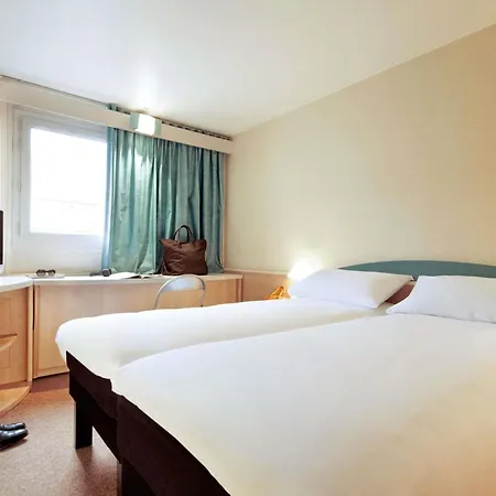 Ibis Centre ホテル 2*