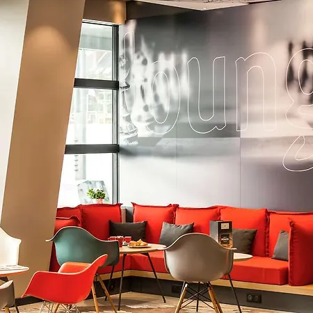 Ibis Centre 2*
