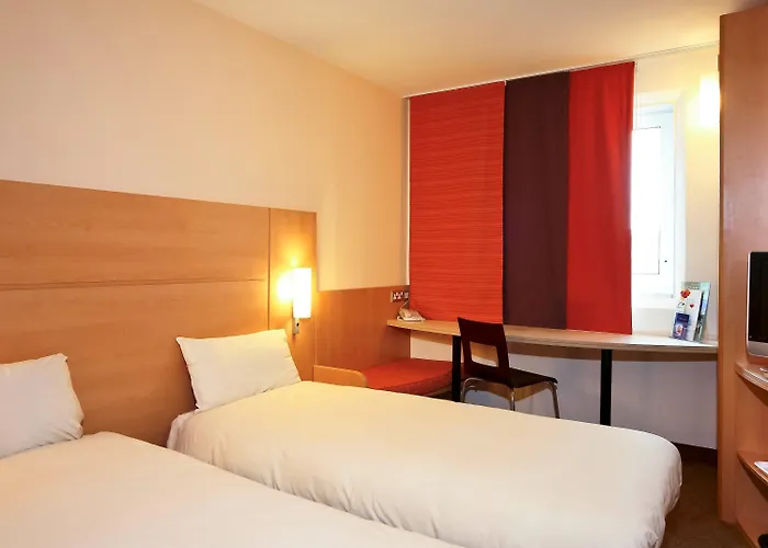 Hotel Ibis Centre 2*